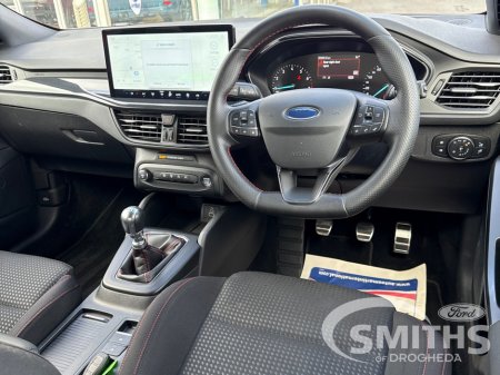 2025 Ford Focus - photo 2