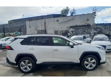 2021 Toyota RAV4 - photo 6