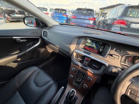 2017 Volvo V40 - photo 28