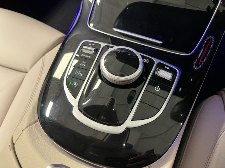 2017 Mercedes-Benz E-Class - photo 16