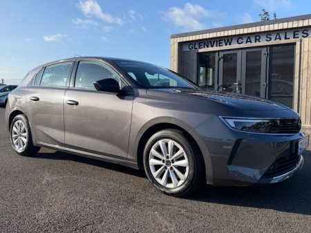 2023 Opel Astra 10 + 10 Pure Panel
