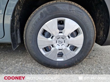 2027 Nissan Interstar - photo 23