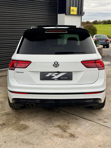 2020 Volkswagen Tiguan - photo 10