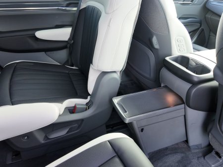 2026 Kia EV9 - photo 22