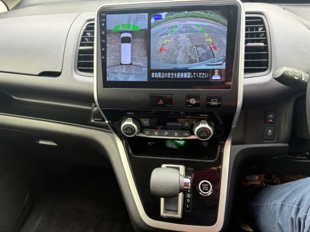 2017 Nissan Serena - photo 25