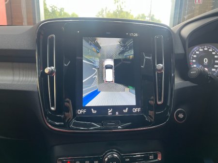 2021 Volvo XC40 - photo 11