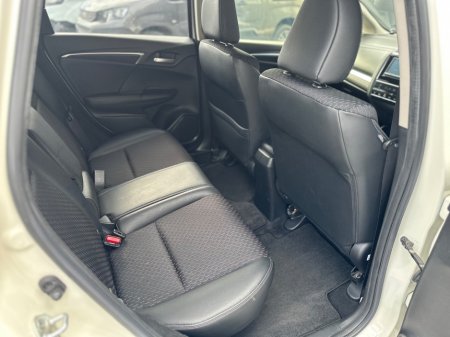 2017 Honda Fit - photo 10