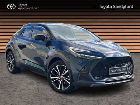2025 Toyota C-HR PREMIERE PLUG IN HYBRID  // PLUS 3 FREE SERVICES // PANORAMIC ROOF // HEATED LEATHER SEATS & STEERIN
