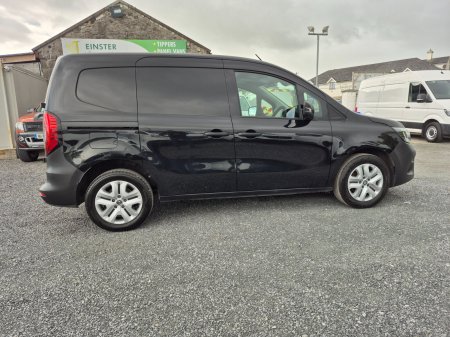 2023 Renault Kangoo - photo 3