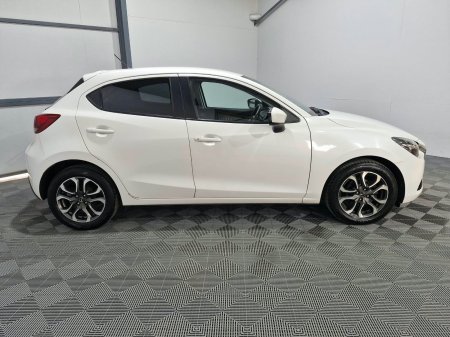 2015 Mazda Mazda2 - photo 8