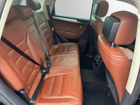 2018 Volkswagen Touareg - photo 14