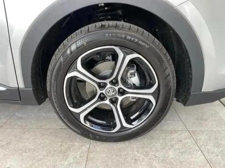 2025 MG ZS - photo 16