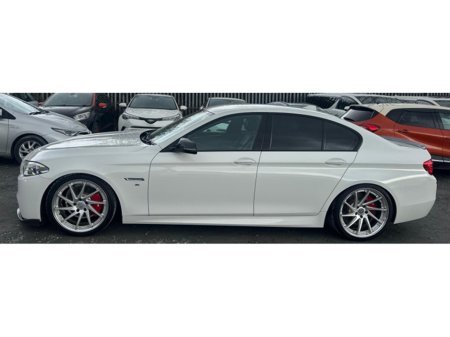 2017 BMW 5-Series - photo 11