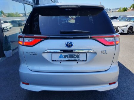 2017 Toyota Estima - photo 6
