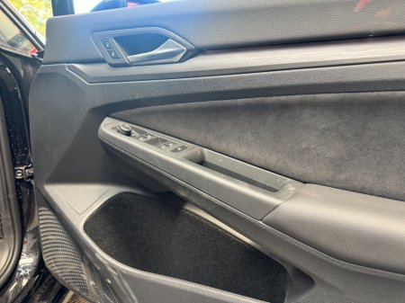 2023 Volkswagen Golf - photo 16