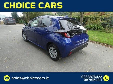2022 Toyota Yaris - photo 4