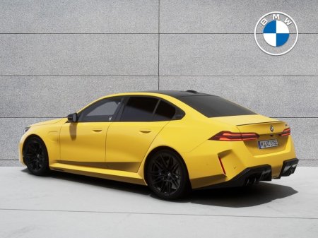 2027 BMW M5 - photo 2