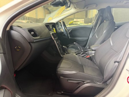 2015 Volvo V40 - photo 24