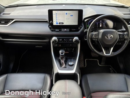 2024 Toyota RAV4 - photo 2