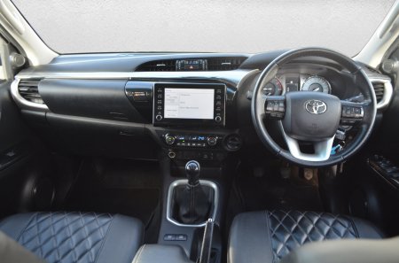 2021 Toyota Hilux - photo 15