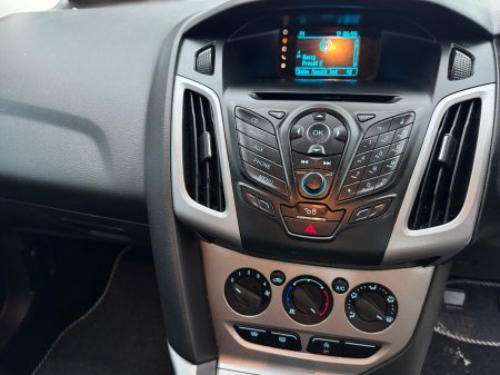 2014 Ford Focus - photo 6