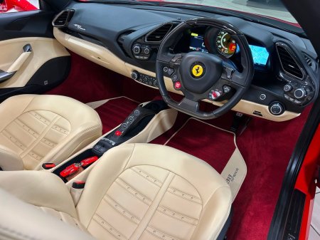 2017 Ferrari 488 - photo 41