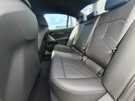 2026 BMW 5-Series - photo 22