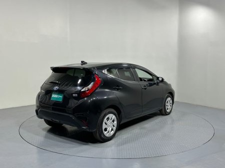 2022 Toyota Aqua - photo 7