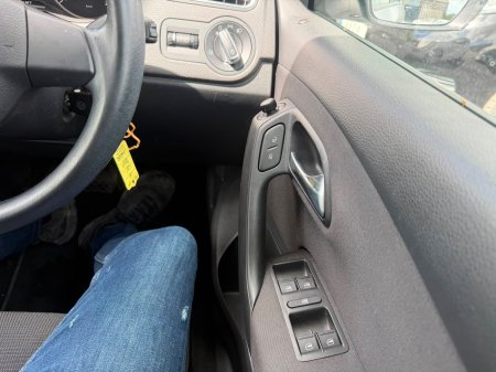 2014 Volkswagen Polo - photo 11