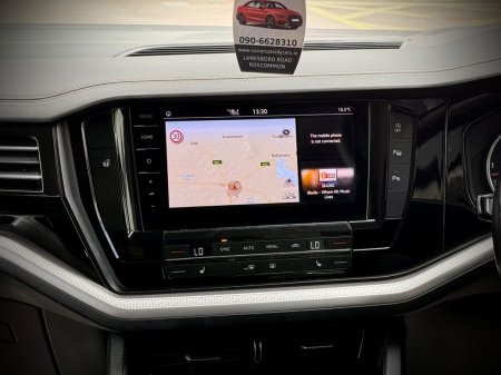 2020 Volkswagen Touareg - photo 22