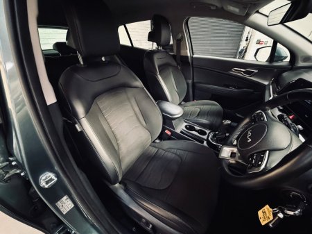 2023 Kia Sportage - photo 9