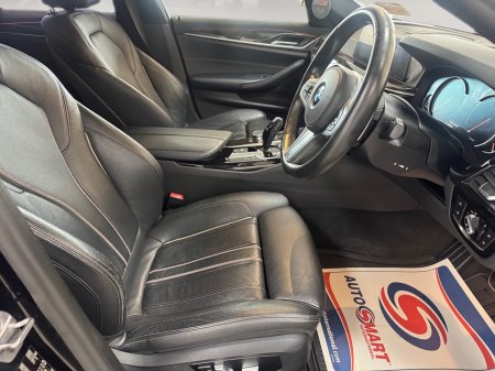 2017 BMW 5-Series - photo 11