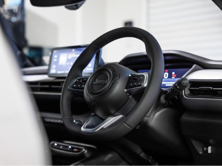 2026 Jeep Avenger - photo 12