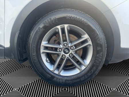 2016 Hyundai Santa Fe - photo 9