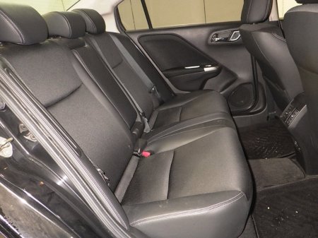 2015 Honda Grace - photo 5