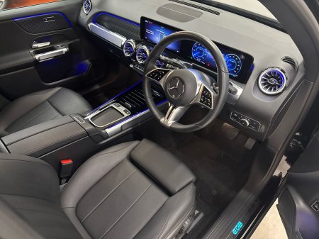 2026 Mercedes-Benz EQB - photo 8