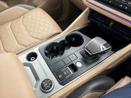 2019 Volkswagen Touareg - photo 11