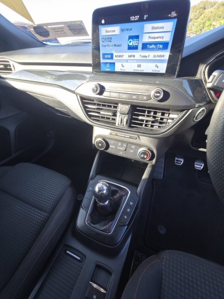 2020 Ford Focus - photo 17