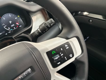 2026 Land Rover Defender - photo 17