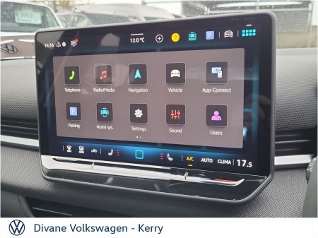 2027 Volkswagen T-Roc - photo 12