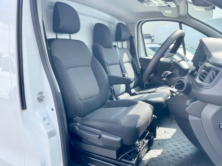 2024 Renault Trafic - photo 10
