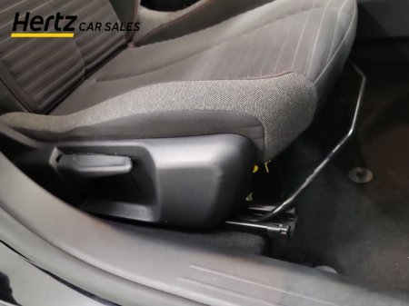 2023 Peugeot 208 - photo 19