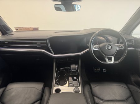 2020 Volkswagen Touareg - photo 11