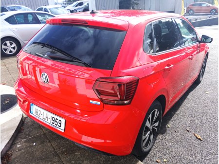 2018 Volkswagen Polo - photo 2