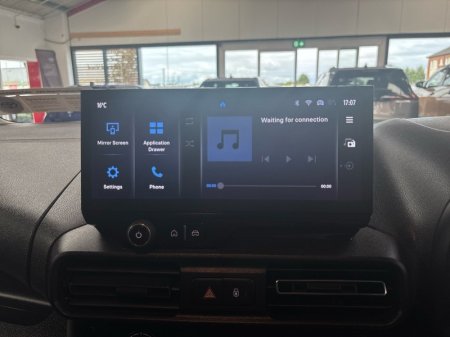 2026 Toyota Proace City - photo 11