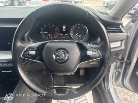 2022 Skoda Octavia - photo 12
