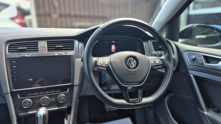 2019 Volkswagen Golf - photo 18