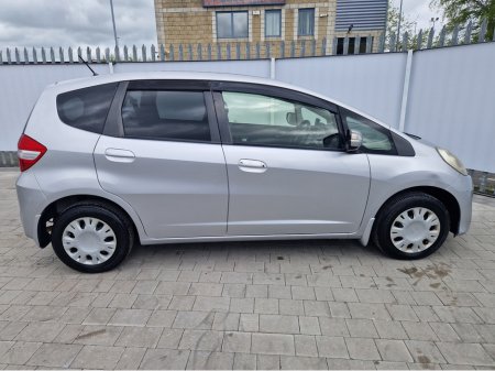 2012 Honda Fit - photo 12