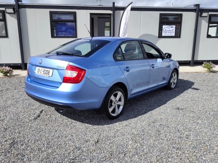 2013 Skoda Rapid - photo 2