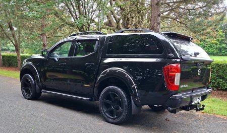 2020 Nissan Navara - photo 2
